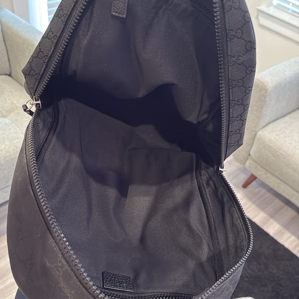Authentic Men Gucci Backpack - Picture 3 of 4